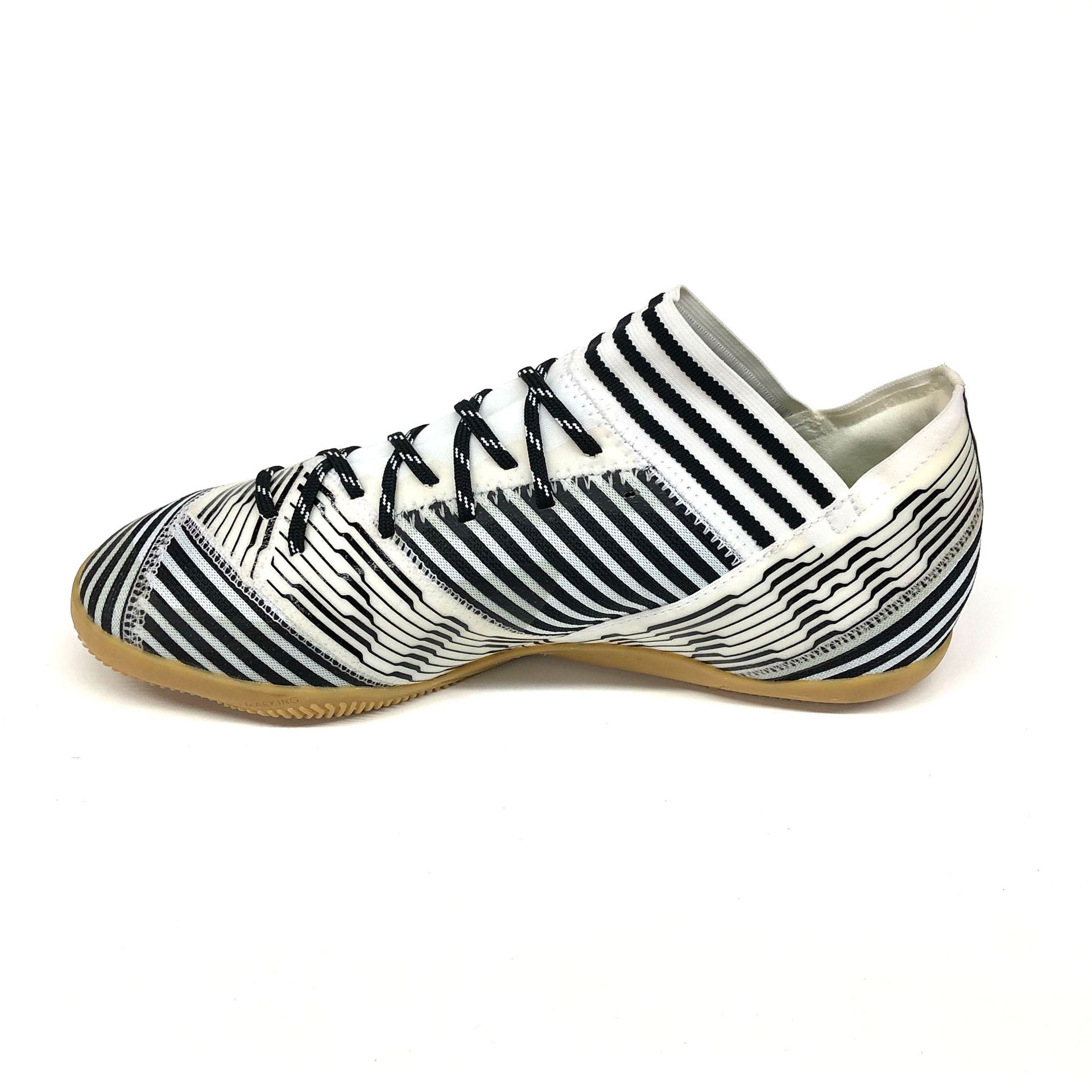 Nemeziz tango 17.3 outlet indoor