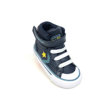 Load image into Gallery viewer, Kids&#39; Pro Blaze Strap High Top
