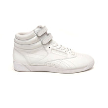 Load image into Gallery viewer, Women&#39;s Freestyle Hi Shoes
