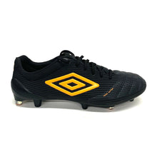 Load image into Gallery viewer, Men&#39;s UX Accuro Pro FG Soccer Cleats
